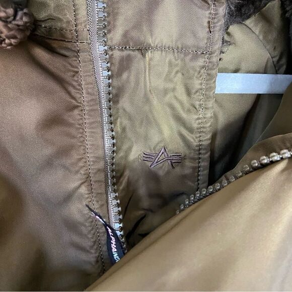 Rare Alpha Industries N-2B Barricade Khaki Bomber Alaska Jacket  Size M - Picture 10 of 10